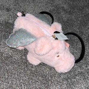 Betsy Johnson flying pig purse 🐷